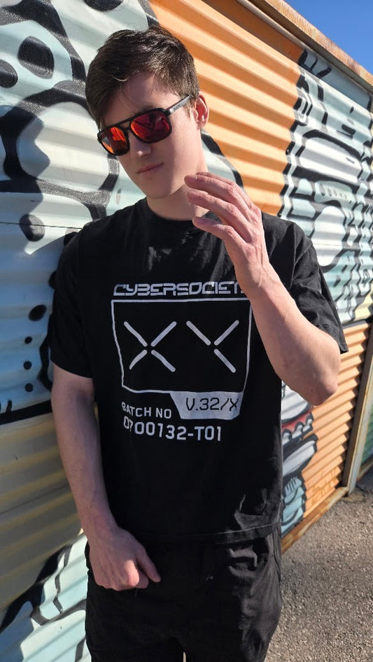 D3LTA H1VE | Cyberwear Black Short Sleeve T-shirt